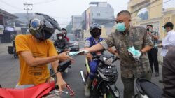 Pemkot Palembang Sebar 15 Ribu Masker, Warga Diimbau Waspadai Dampak Asap