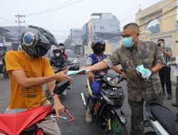 Pemkot Palembang Sebar 15 Ribu Masker, Warga Diimbau Waspadai Dampak Asap