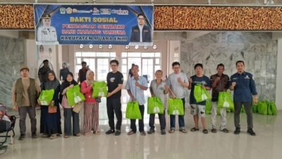 Karang Taruna Muara Enim Padukan Aksi Sosial dan Kompetisi Tamiya, 50 Paket Sembako Disalurkan