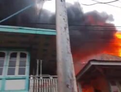 20 KK Kehilangan Tempat Tinggal, 10 Rumah Ludes Terbakar di Lorong Sabar 8 Ulu