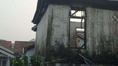 Kebakaran Rumah di Jalan Bendung Palembang Diduga Korsleting listrik