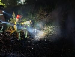 Kebakaran Lahan 1 Hektare di Kertapati, Satgas Karhutla Kodim 0418 Bergerak Cepat