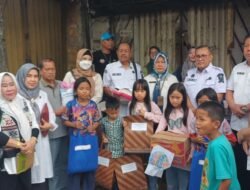 Disdik Palembang Salurkan Bantuan Korban Kebakaran di 8 Ulu